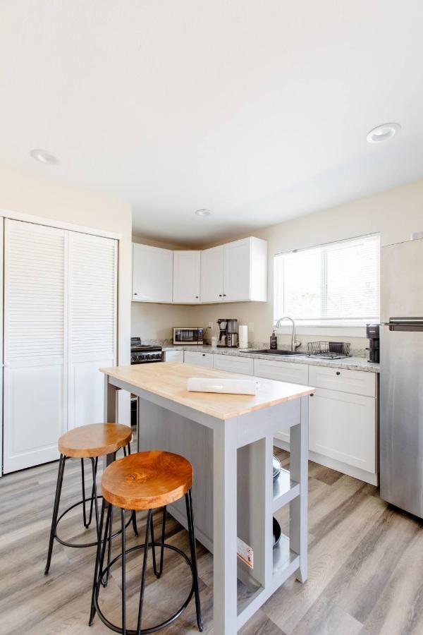 Beautiful Spacious Guest Home Roseville Exterior photo